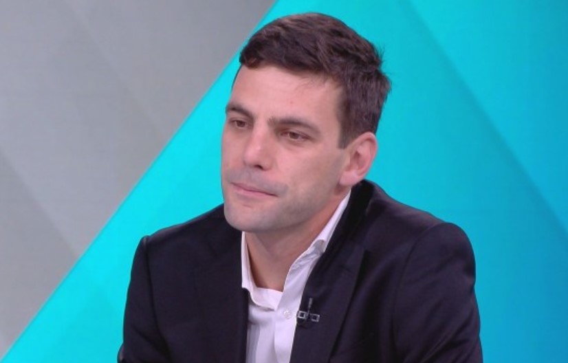 Недопустимо е парламентът да бъде придатък на изпълнителната власт и